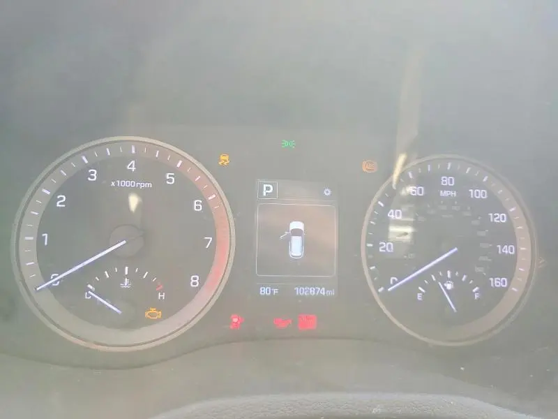 2016 HYUNDAI TUCSON SE  