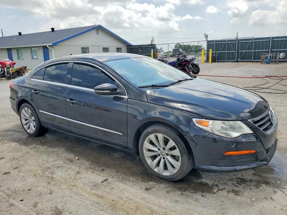 2011 VOLKSWAGEN CC SPORT  