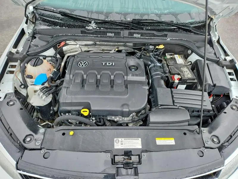 2015 VOLKSWAGEN JETTA TDI  