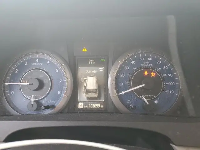 2018 TOYOTA SIENNA XLE  