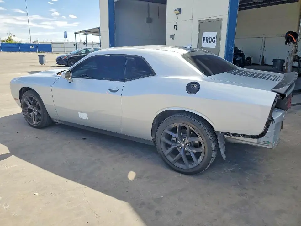 2023 DODGE CHALLENGER SXT  