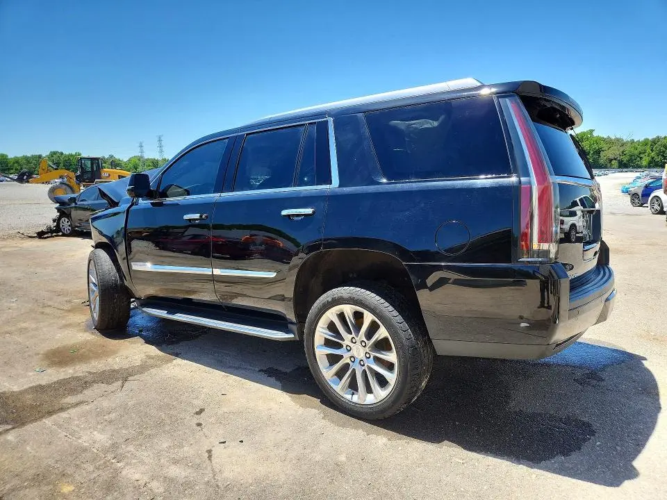 2019 CADILLAC ESCALADE LUXURY  