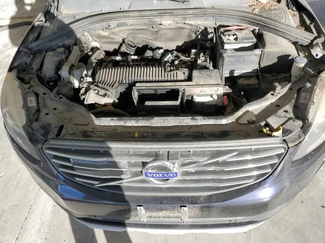 2016 VOLVO XC60 T5 PLATINUM  