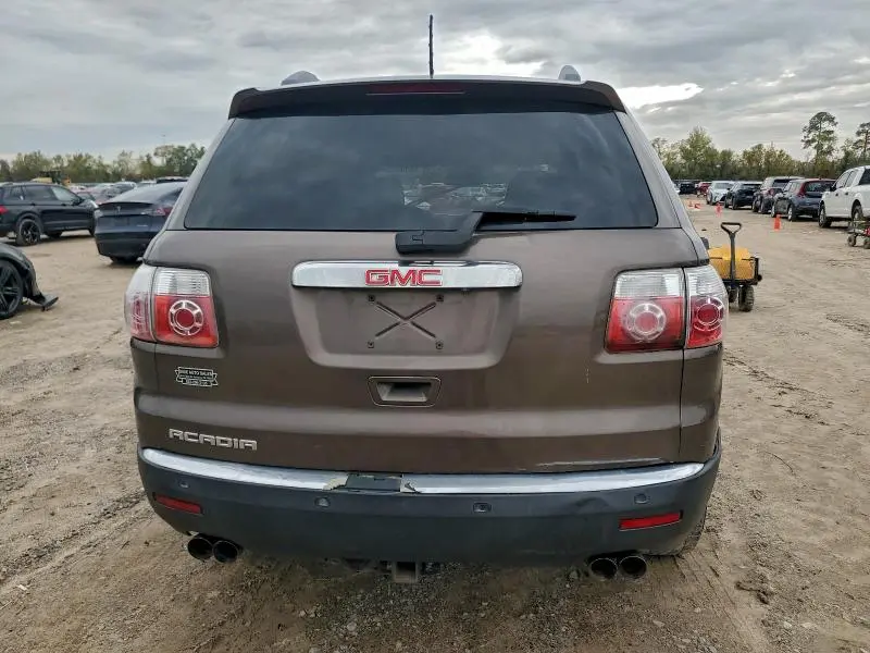 2010 GMC ACADIA SLE  