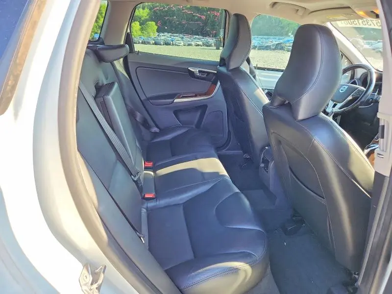 2017 VOLVO XC60 T6 INSCRIPTION  