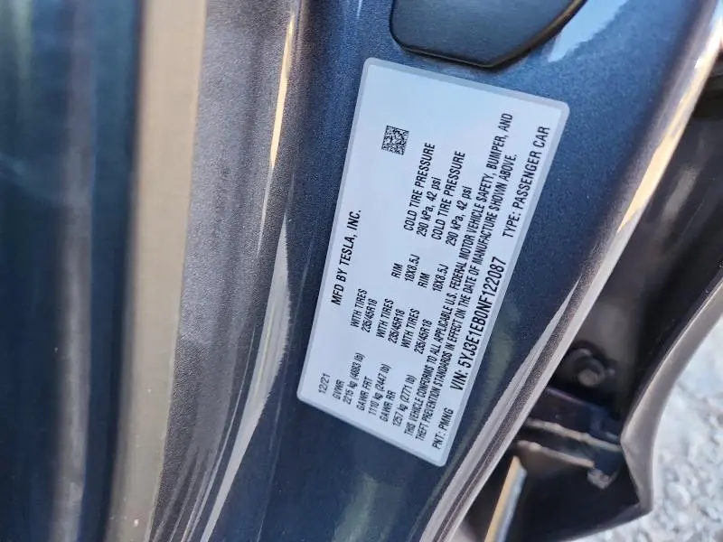 2022 TESLA MODEL 3   