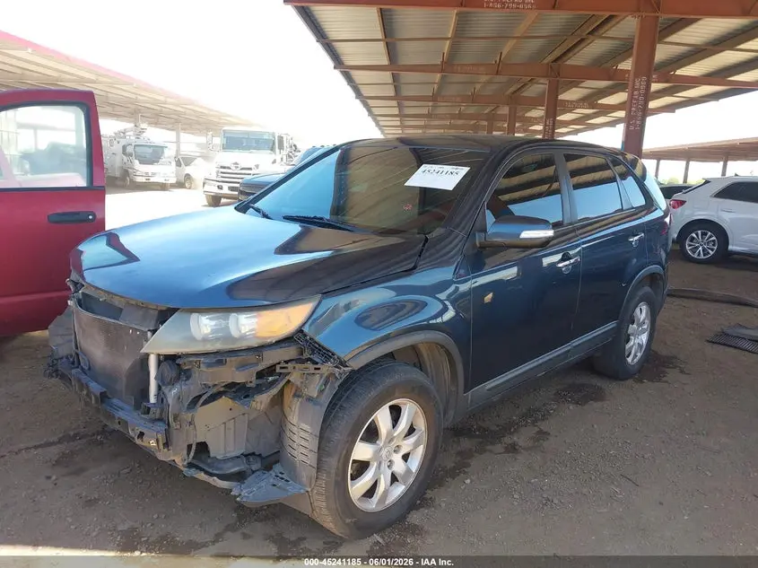 2011 KIA SORENTO LX