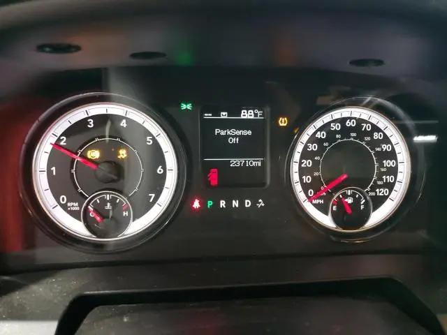2023 RAM 1500 CLASSIC SLT  