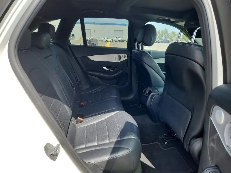2019 MERCEDES-BENZ GLC 350E  