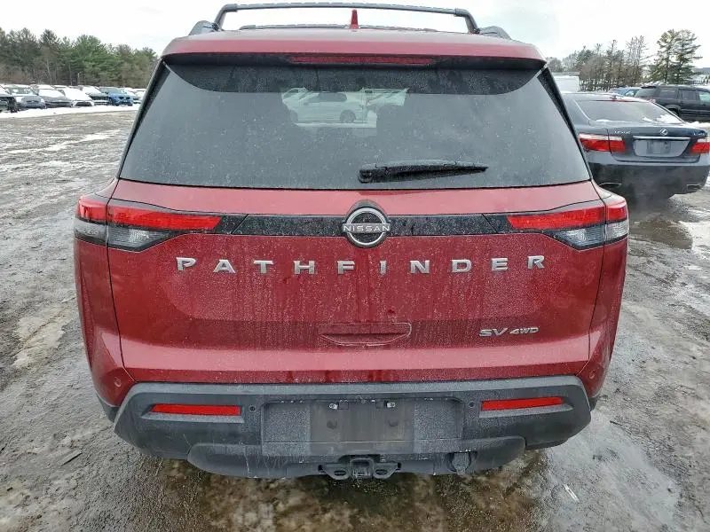 2022 NISSAN PATHFINDER SV  