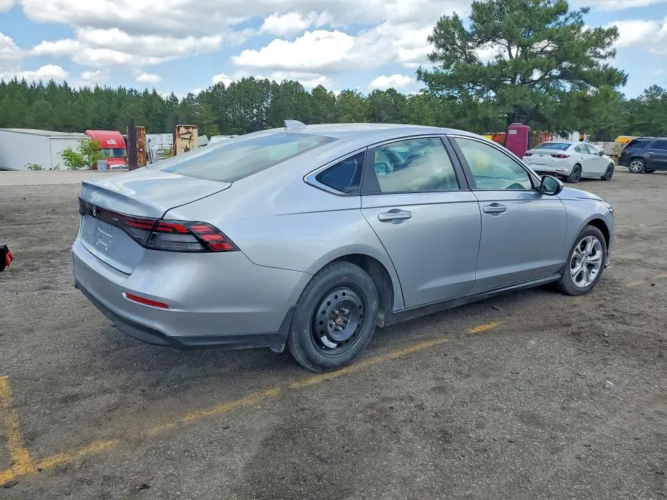 2025 HONDA ACCORD LX  