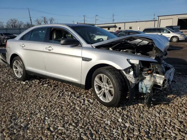 2019 FORD TAURUS SE