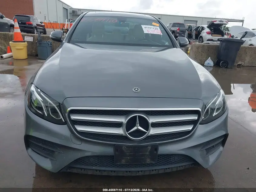 2018 MERCEDES-BENZ E 300  