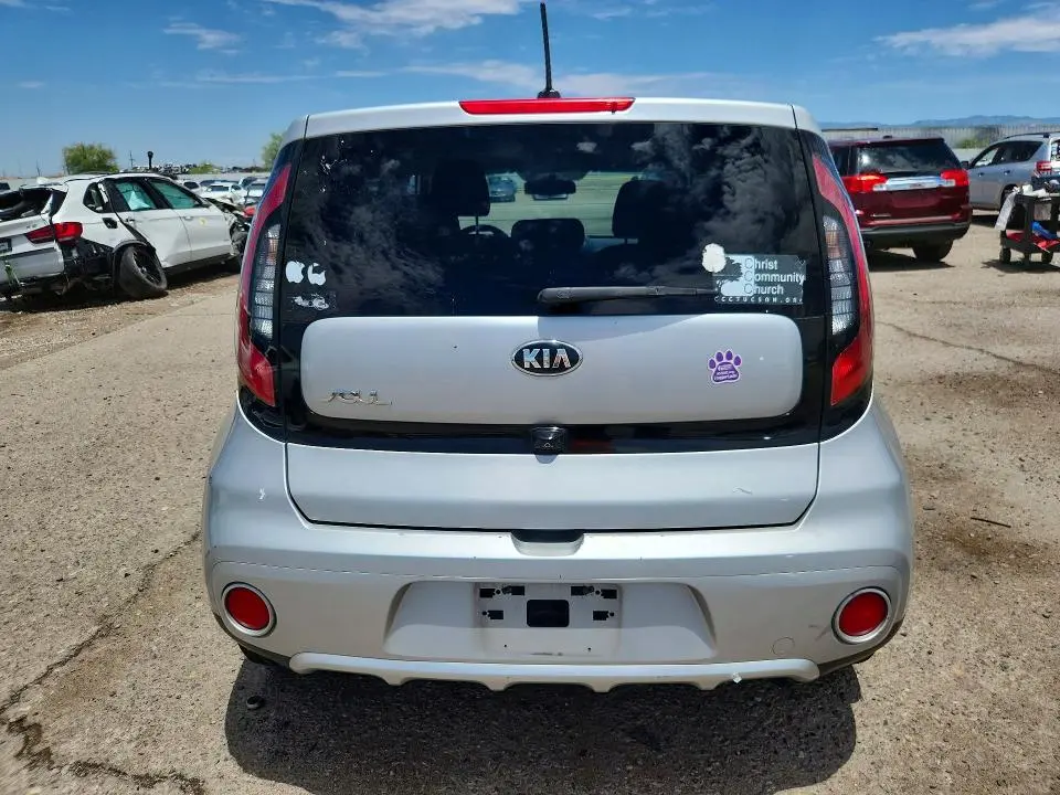 2018 KIA SOUL +  