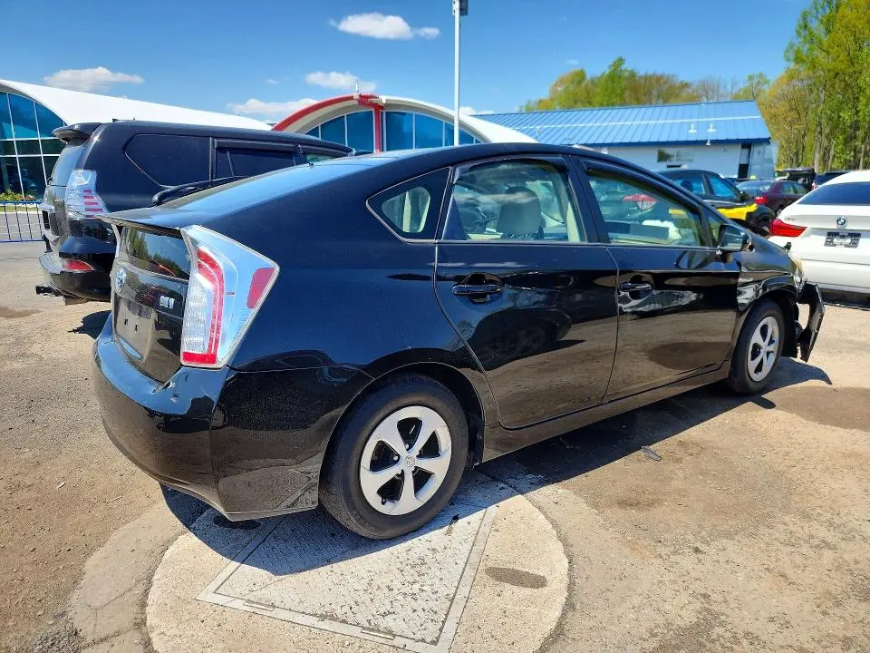 2013 TOYOTA PRIUS THREE  