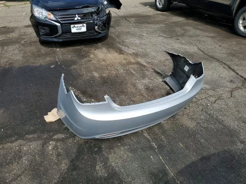 2011 HYUNDAI SONATA LIMITED  