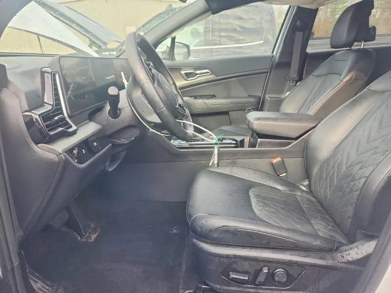 2025 KIA SPORTAGE X-LINE  