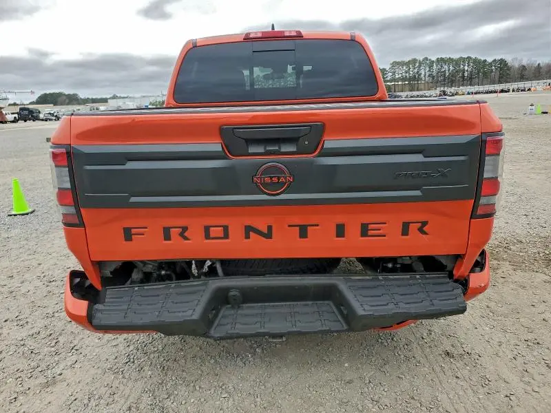 2025 NISSAN FRONTIER S  