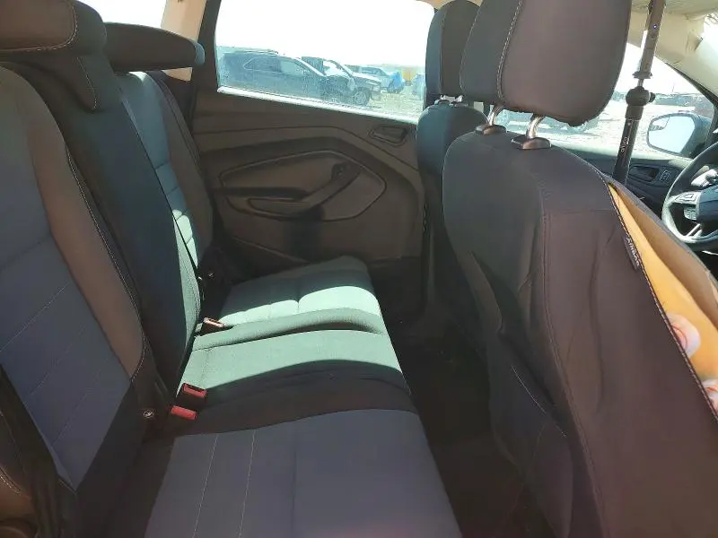 2017 FORD ESCAPE S  