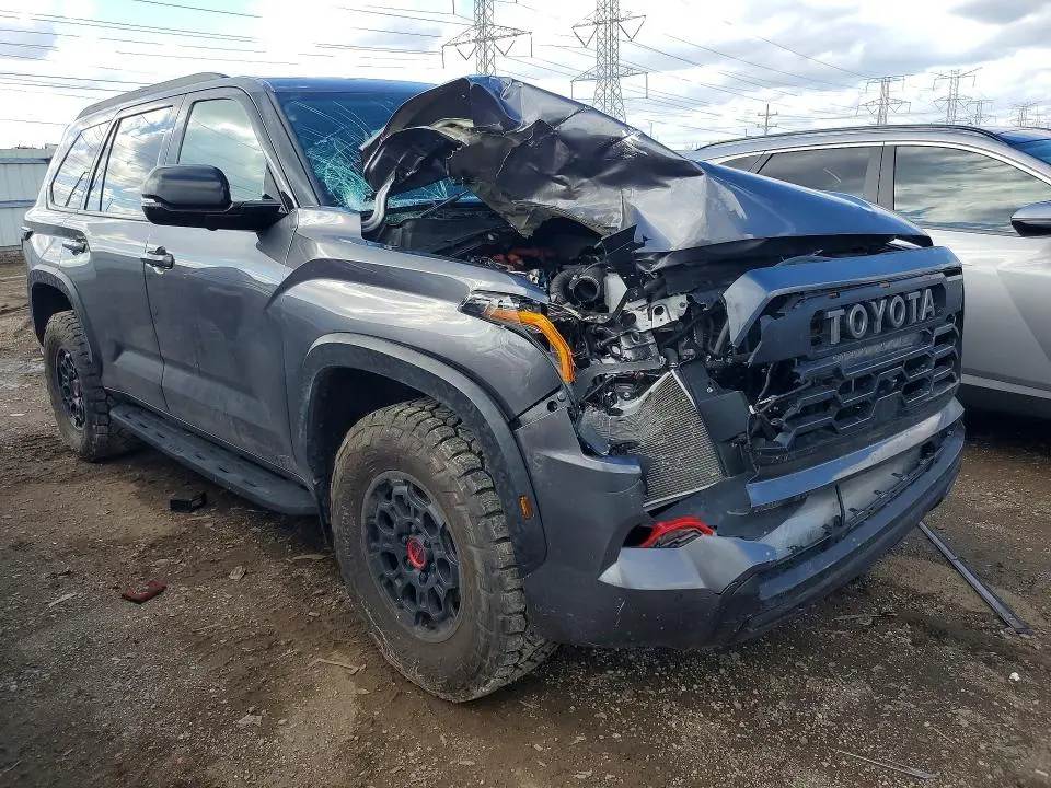 2023 TOYOTA SEQUOIA TRD PRO  