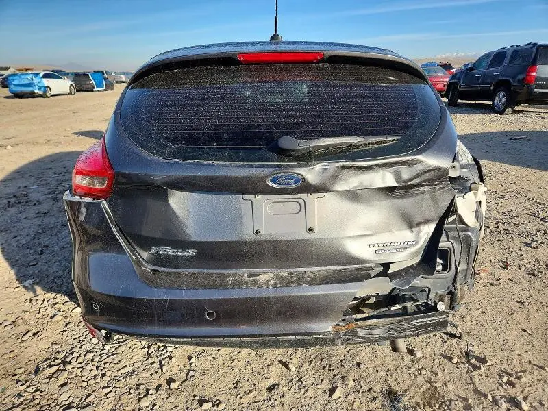 2016 FORD FOCUS TITANIUM  