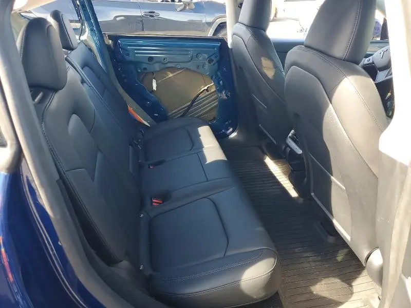 2024 TESLA MODEL Y   