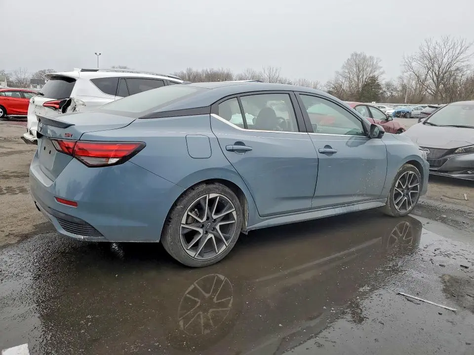 2024 NISSAN SENTRA SR  