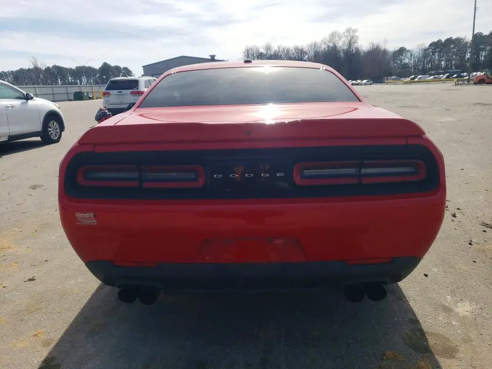 2018 DODGE CHALLENGER SXT  