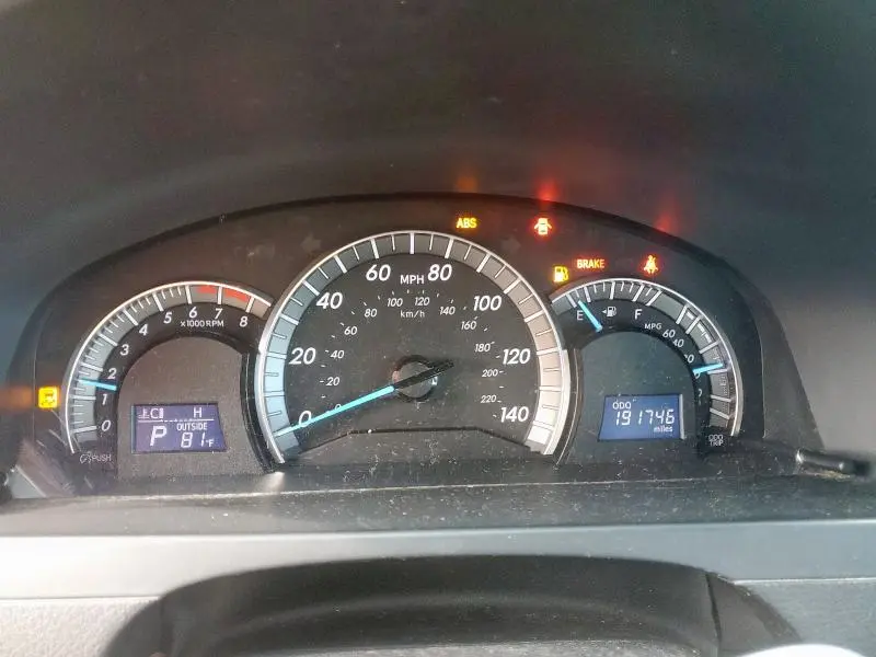 2014 TOYOTA CAMRY L  