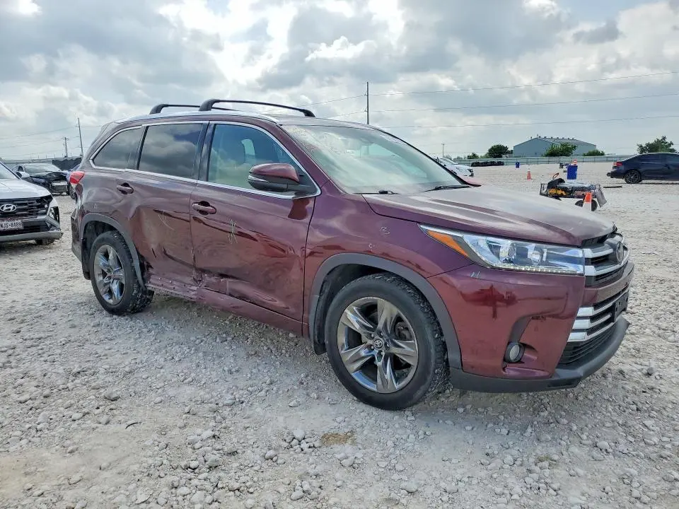 2017 TOYOTA HIGHLANDER LIMITED PLATINUM  