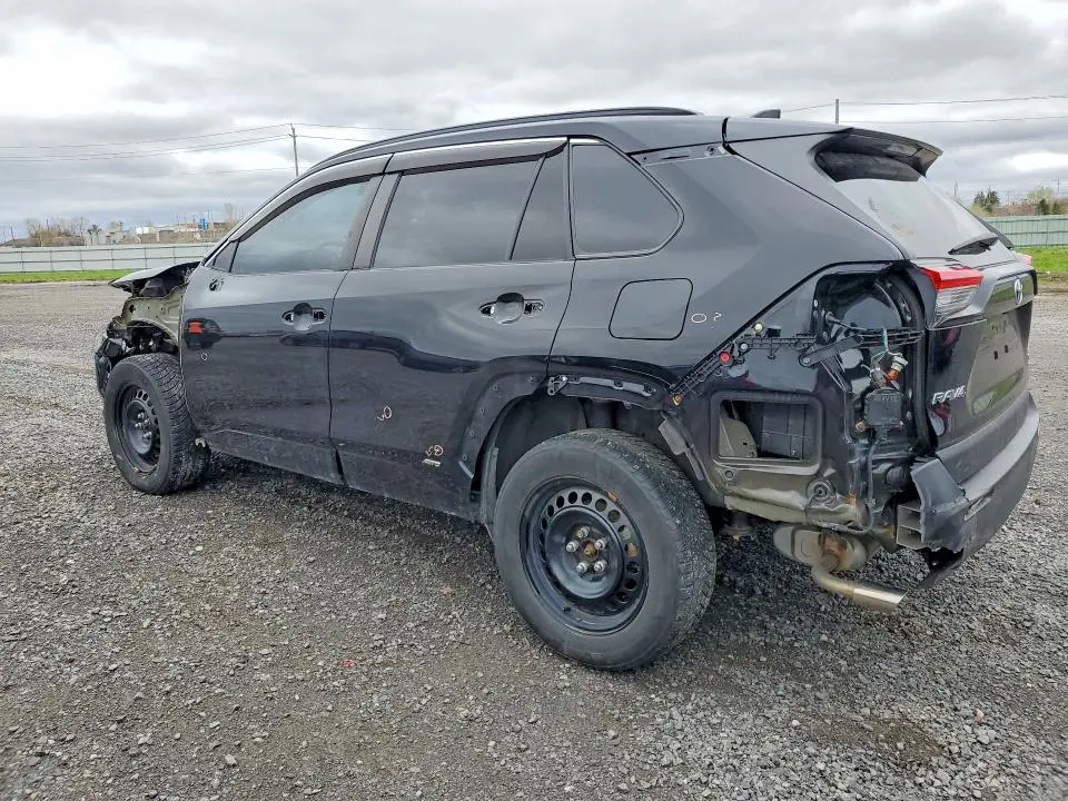 2019 TOYOTA RAV4 LE  