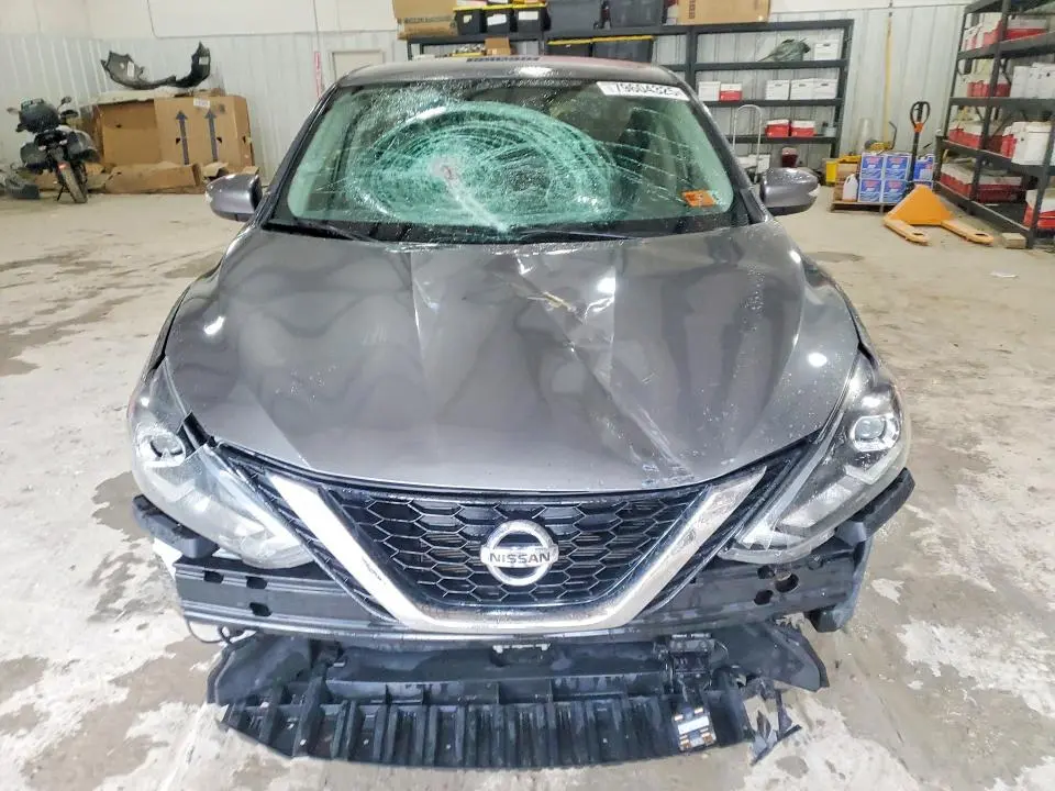2019 NISSAN SENTRA SR  
