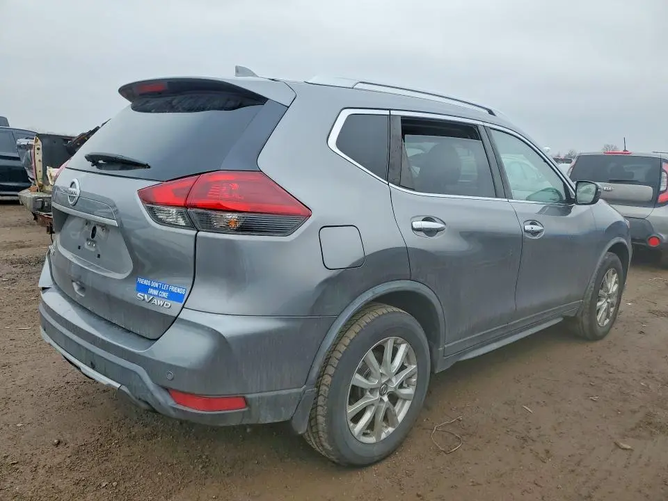 2019 NISSAN ROGUE SV  