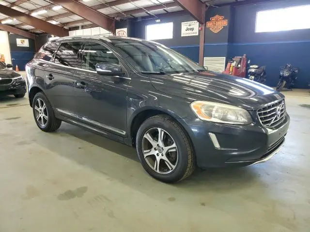 2015 VOLVO XC60 T6 PREMIER  