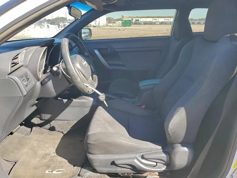 2013 TOYOTA SCION TC   