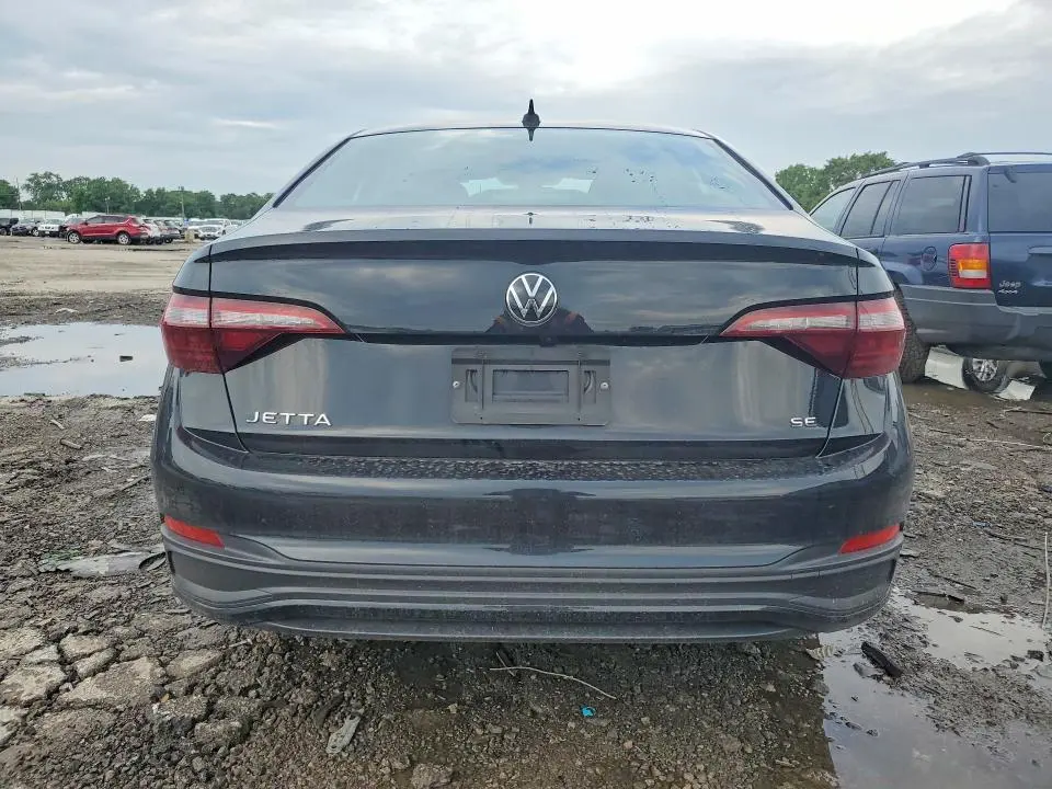 2024 VOLKSWAGEN JETTA SE  