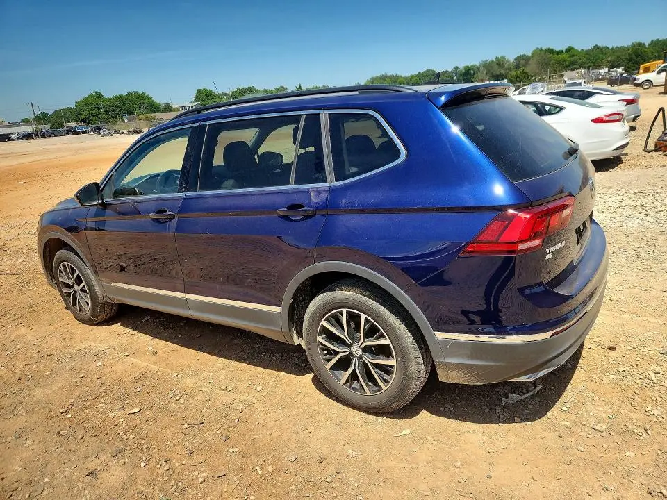 2021 VOLKSWAGEN TIGUAN SE  