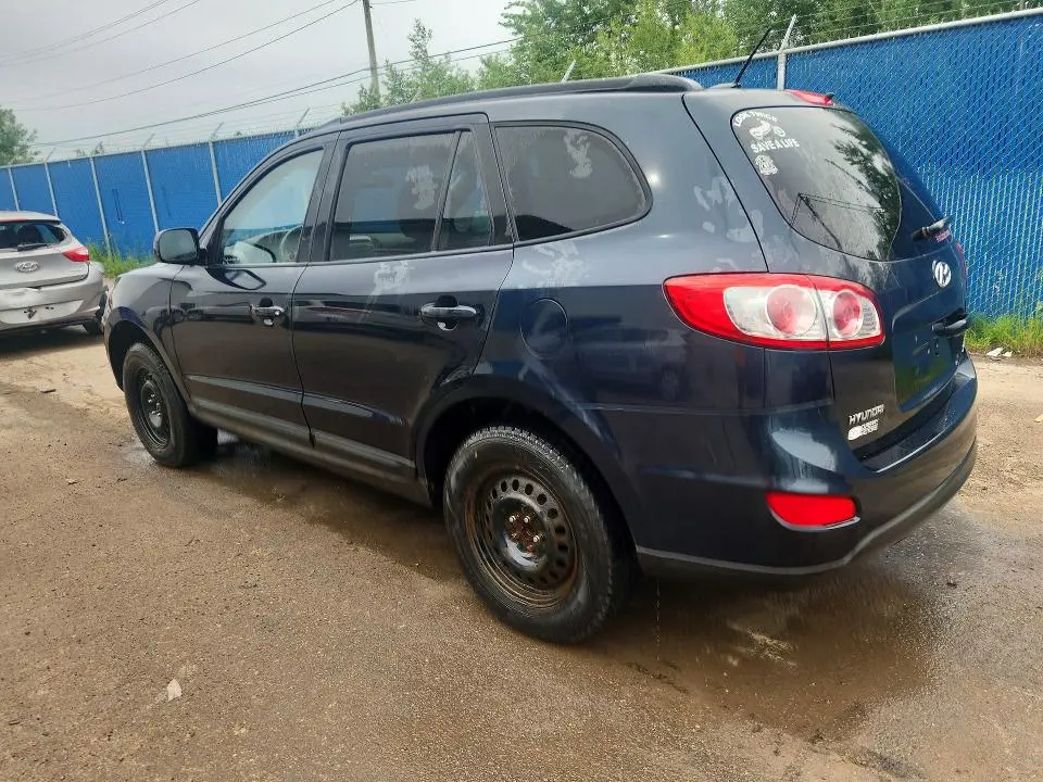 2010 HYUNDAI SANTA FE GLS  