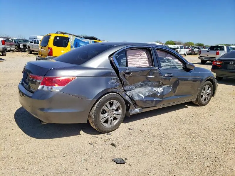 2011 HONDA ACCORD SE  