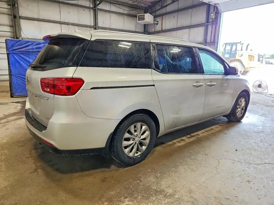 2020 KIA SEDONA LX  