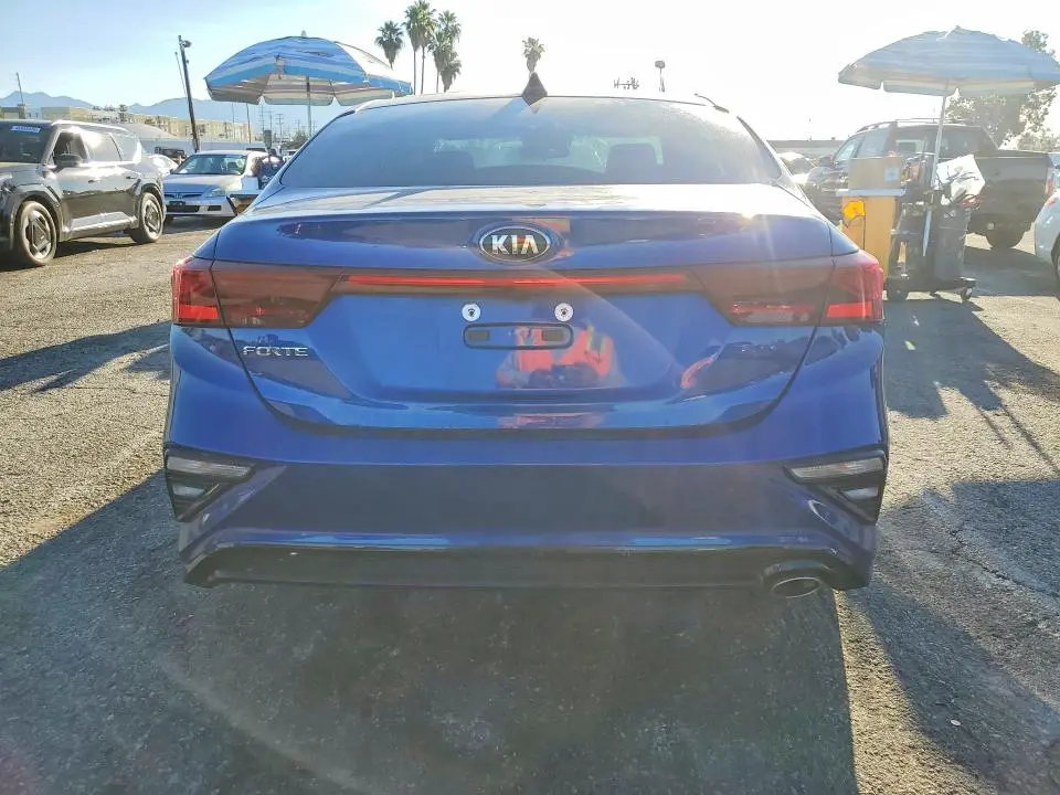 2019 KIA FORTE LXS  