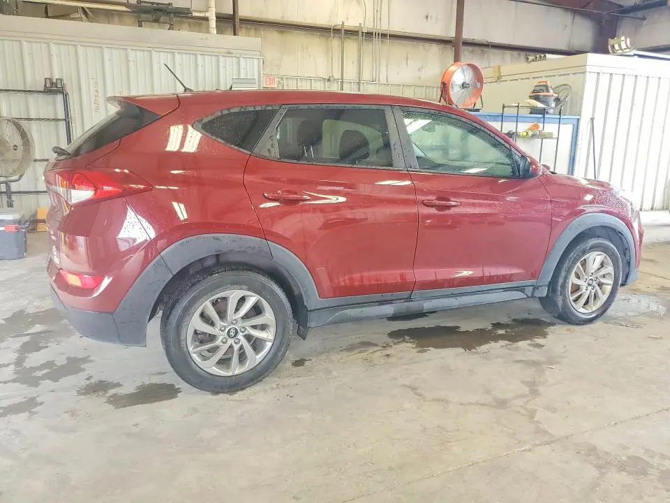 2018 HYUNDAI TUCSON SE  