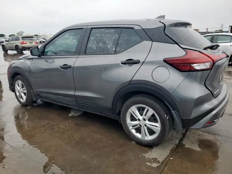 2024 NISSAN KICKS S  