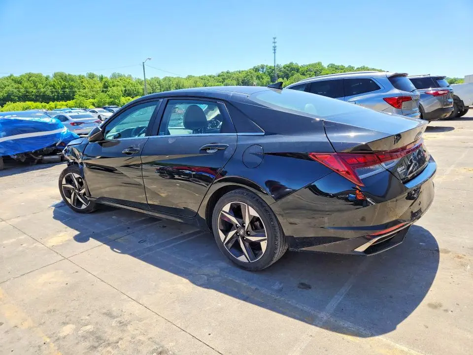 2021 HYUNDAI ELANTRA   
