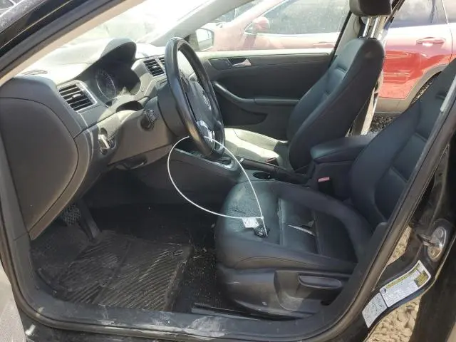 2012 VOLKSWAGEN JETTA SE