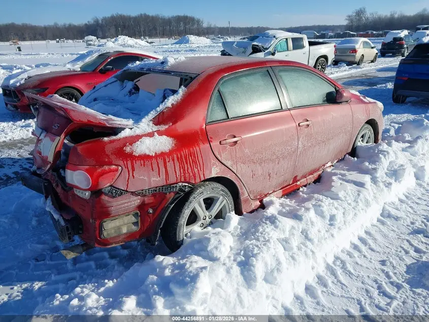 2013 TOYOTA COROLLA S
