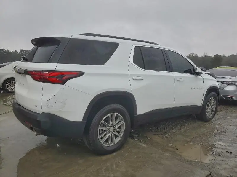 2023 CHEVROLET TRAVERSE LT  