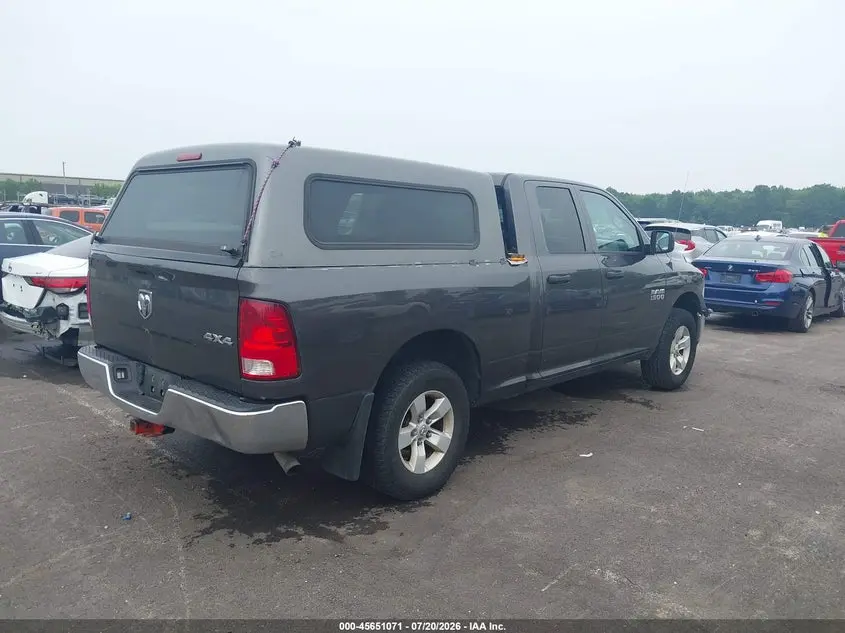 2018 RAM 1500 ST