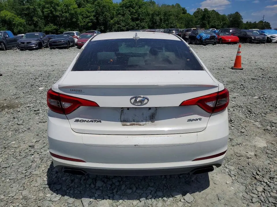 2016 HYUNDAI SONATA SPORT  