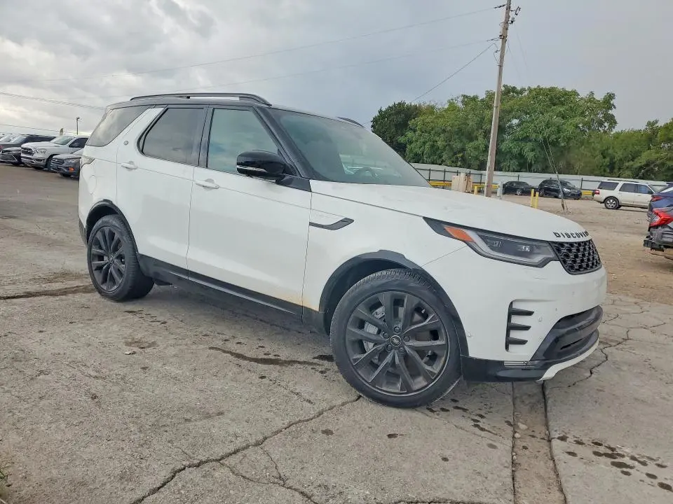 2026 LAND ROVER DISCOVERY DYNAMIC SE  